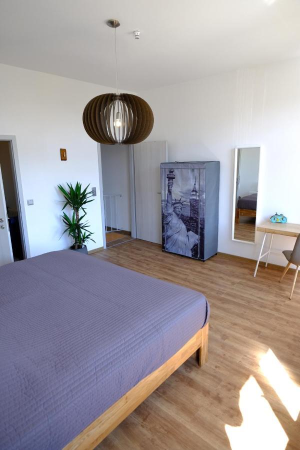 B3 - Bike & Bed Bitterfeld Apartment Exterior foto